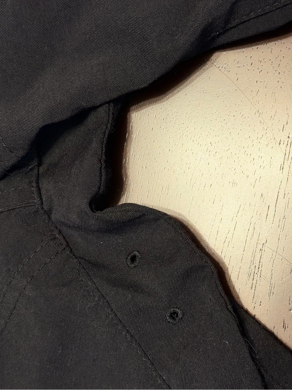 Men's Black Cargo Shorts with Utility Pocket - Picture 9 of 10